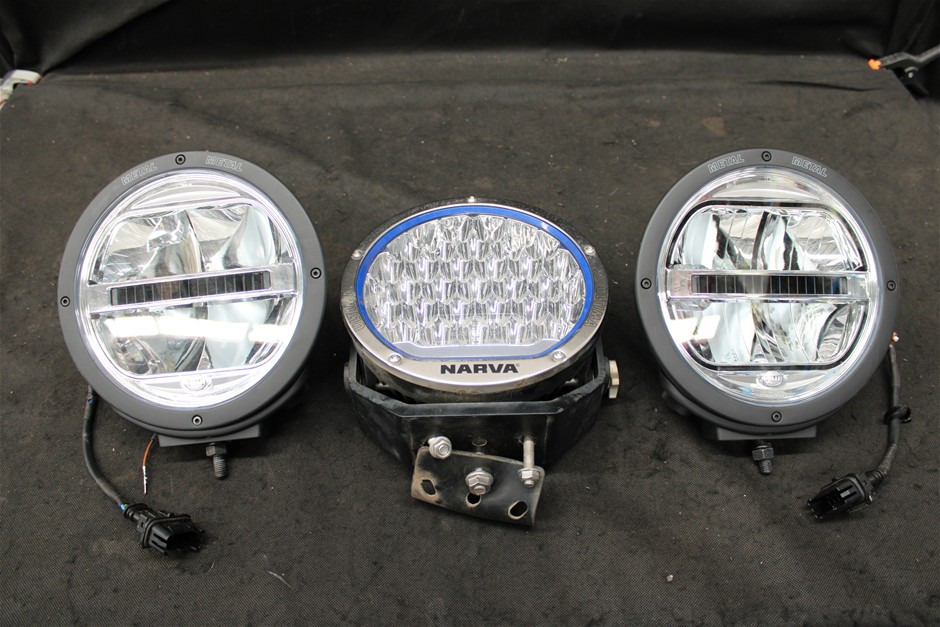 3 x Assorted Spotlights