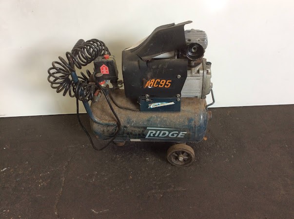 Black Ridge BRC95 Portable Electric Air Compressor