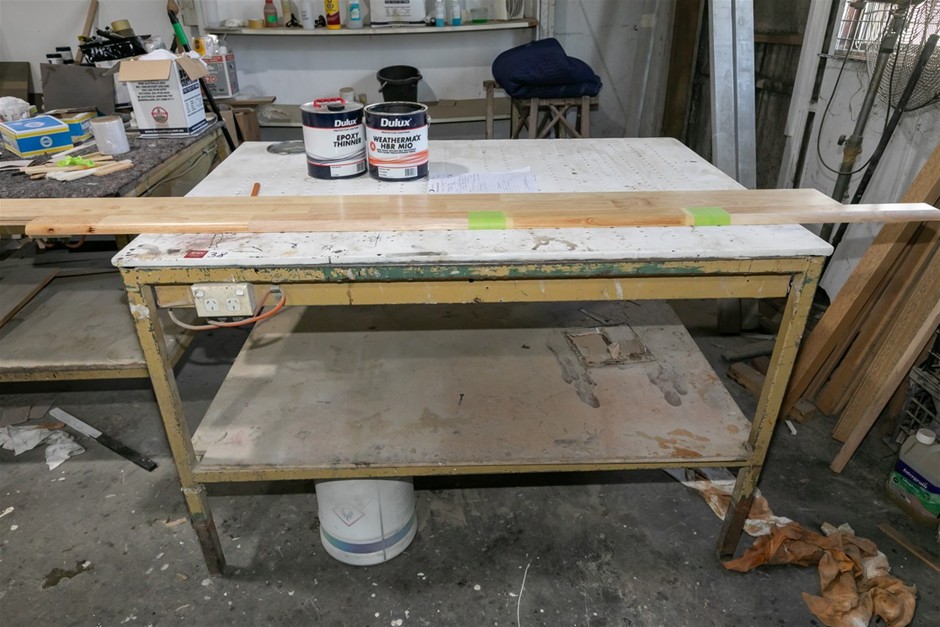 Work Bench with Power Outlets