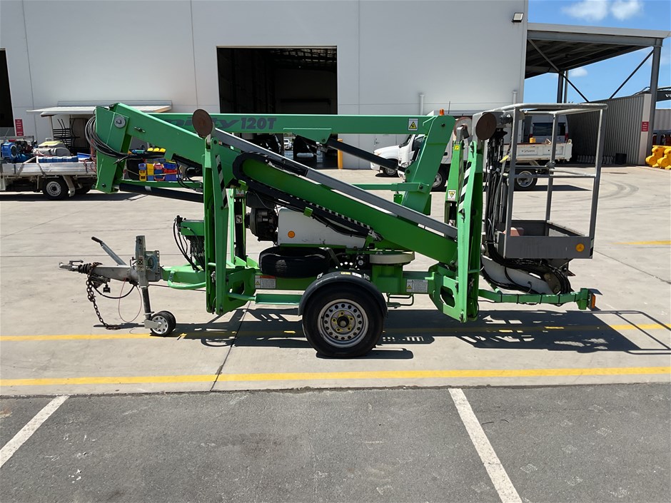 <p>2015 Nifty 120TD Knuckle Boom Lift</p>