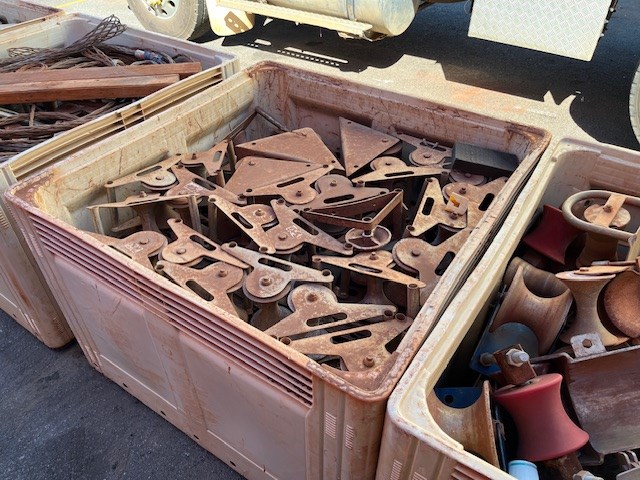 <p>Crate of Rope Rollers</p>