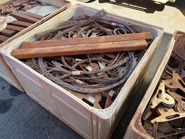 <p>Crate of Rope Rollers</p>