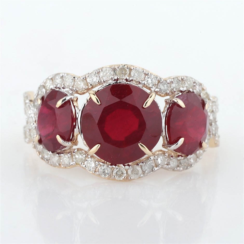 Yellow Gold Natural Ruby / Natural Ruby & Diamond Ring with Valuation