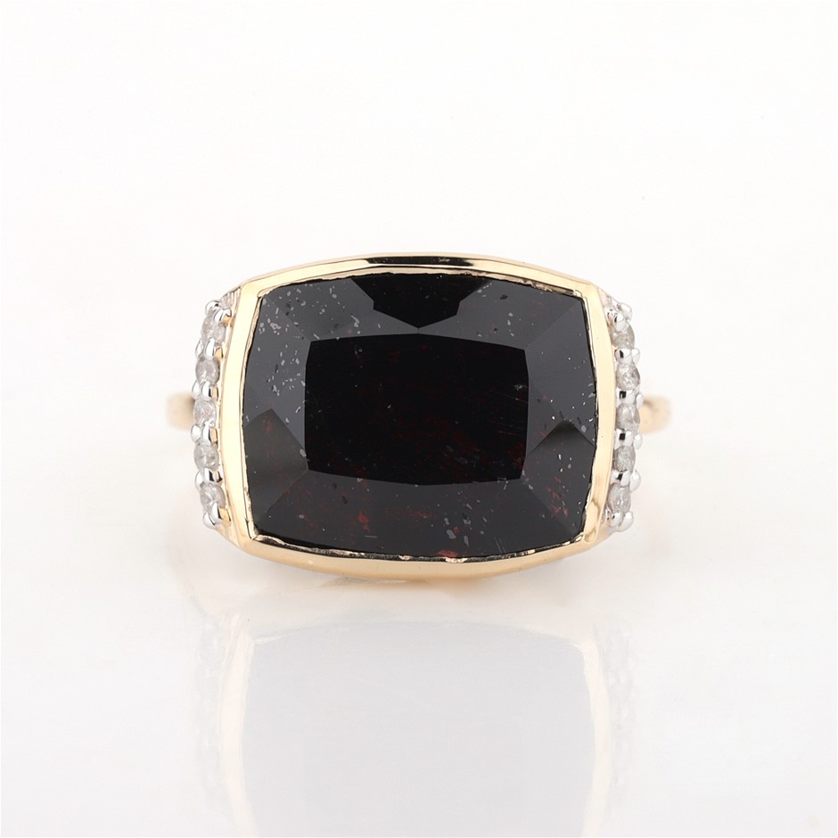 Yellow Gold Natural Garnet & Diamond Ring with valuation
