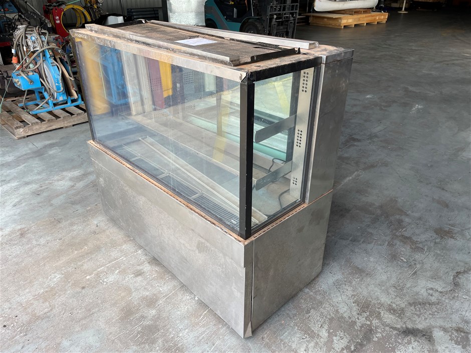 Skope FDM1500i Display Fridge