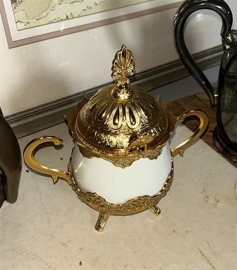 Porcelain Sugar Bowl with Lid & Spoon