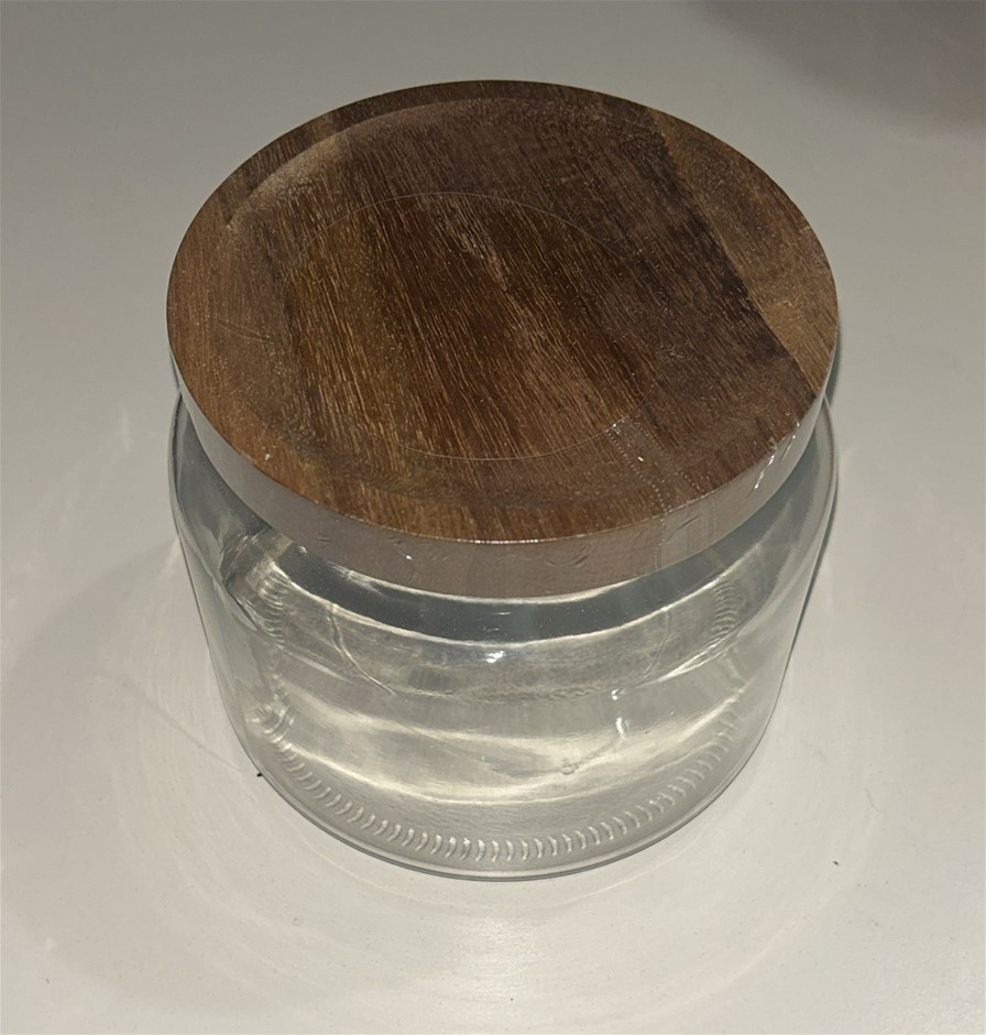1.5L Glass Jar with Acacia Lid