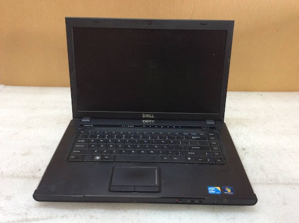 DELL VOSTRO 3500 Laptop I7-M640 4GBRAM/500GB