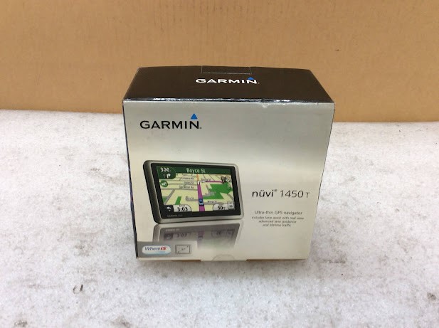 Garmin nüvi 1450T Portable GPS Navigator