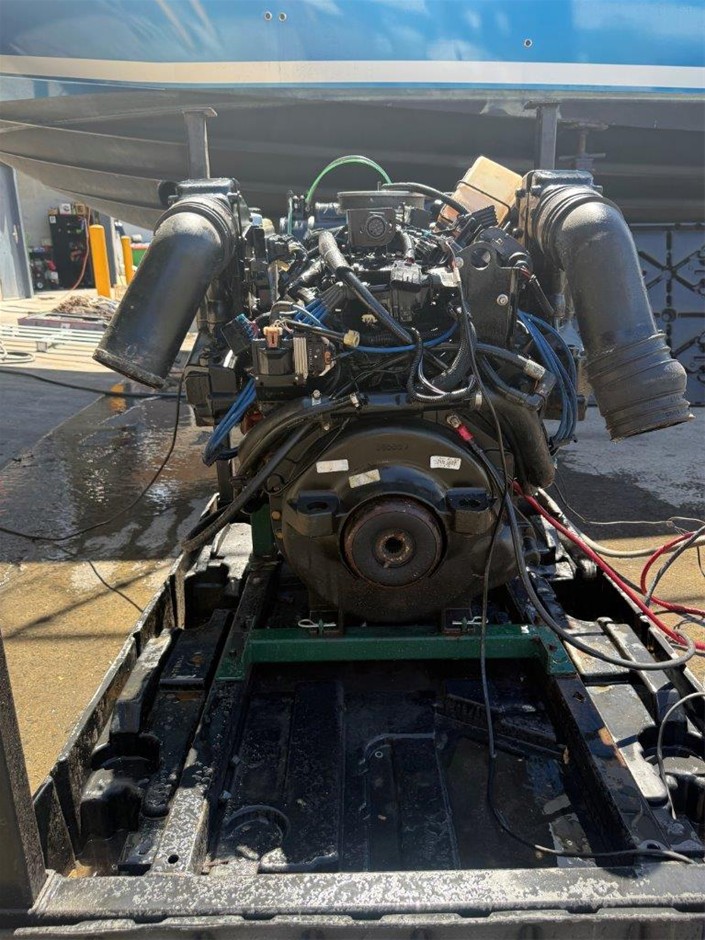 Mercruiser 6.2 MPI Horizon DTS 320HP Inboard