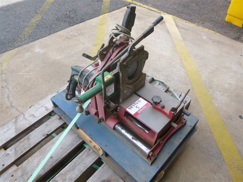<p>Phoenix Plastics Bench 110 Pipe Welder</p>