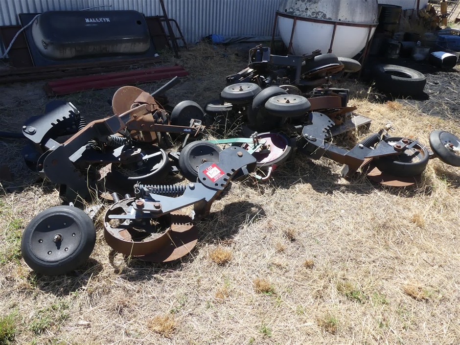 Single Disc Seeder Assemblies (Qty 6)