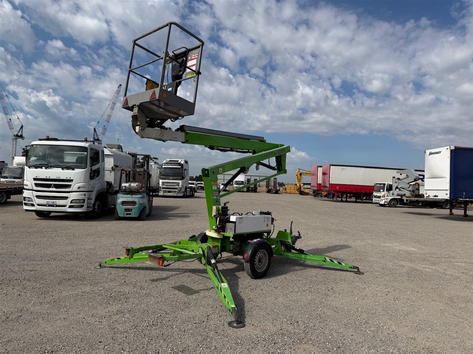 <p>2016 Nifty Mobile Hydraulic Platform</p>