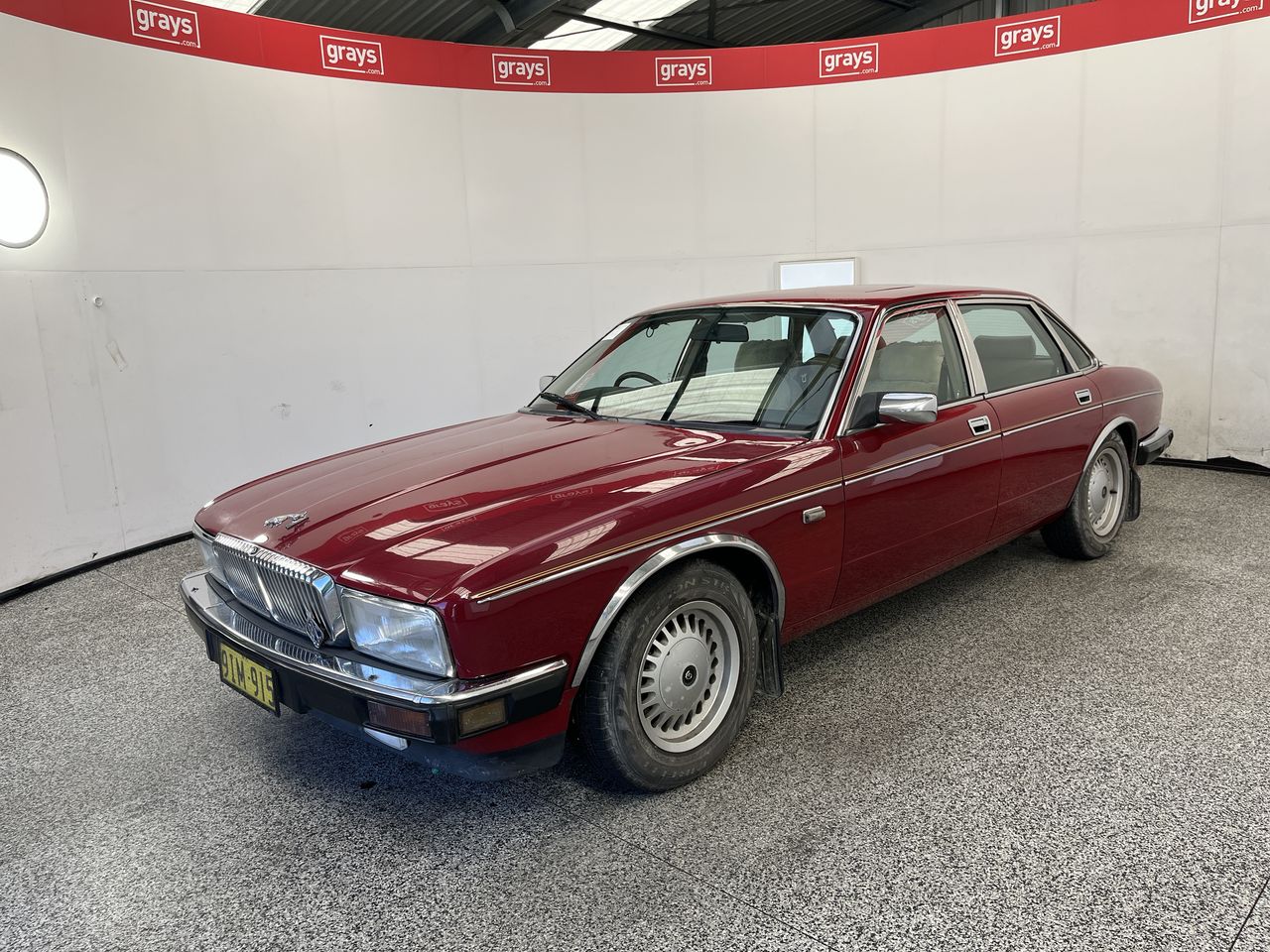 1988 Jaguar Daimler DK Saloon Automatic Sedan