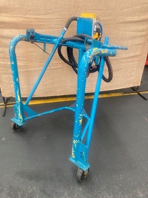 EZE 210L DRUM TROLLEY & PUMP