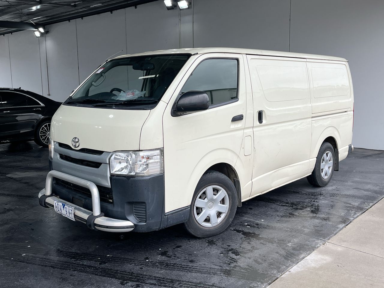 2014 Toyota HiAce LWB TRH201R Automatic Van