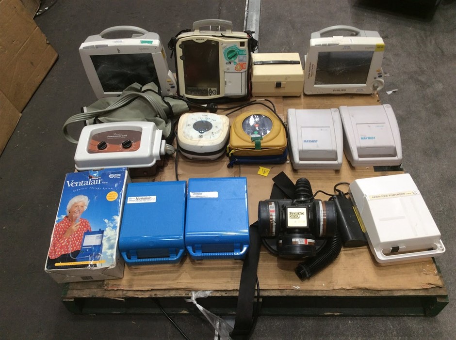 Mixed Brands Medical Equipment Patient Monitors + Ventilators + Nebulizer