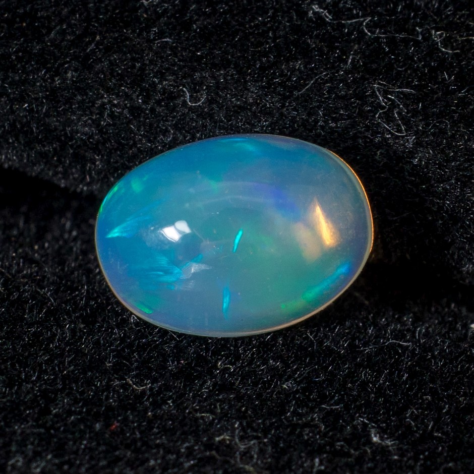 0.95ct Natural Opal