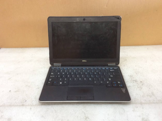 DELL LATITUDE E7420 Laptop I5-4310U 4GBRAM/128GB