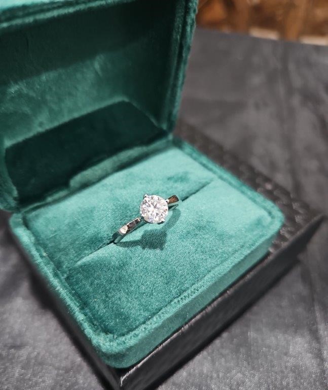 1.0ct GRA Moissanite white 18k Solid Yellow Gold Vermeil Ring -9US