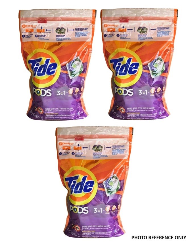 3 x TIDE Pods 3-in-1 Capsules, 924g, Spring Meadow.