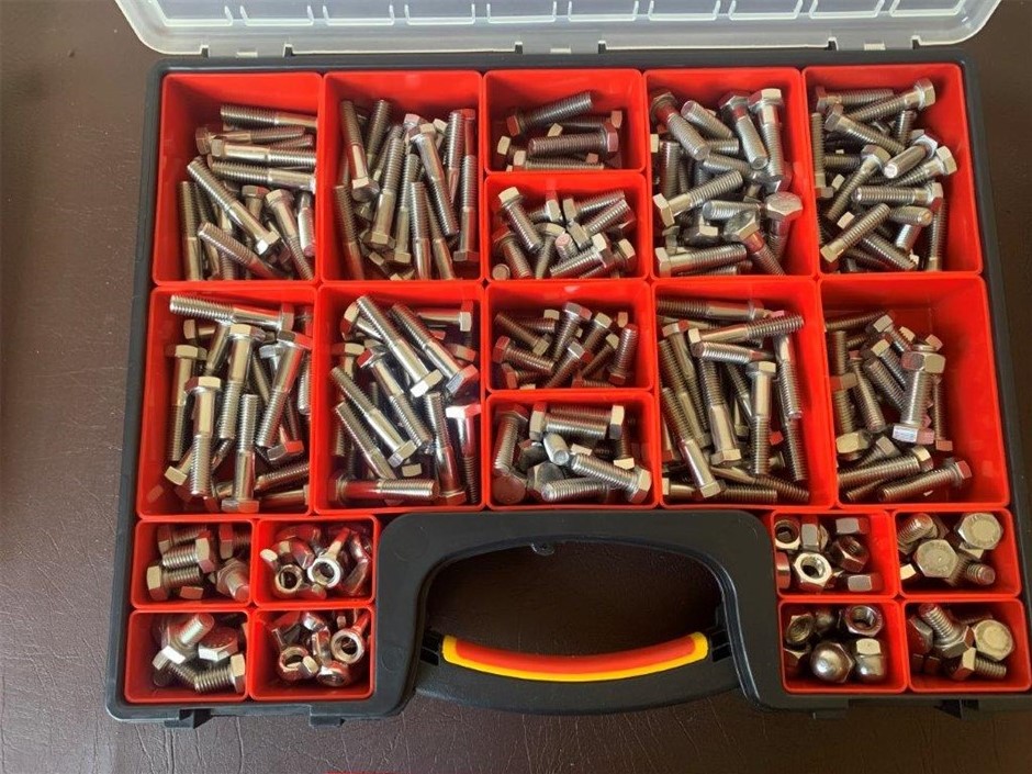 Quality Large Sized Carry Case with SS Various Sized Nuts