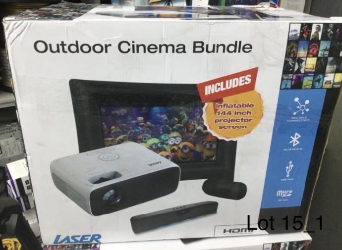 Outdoor cinema bundle projector