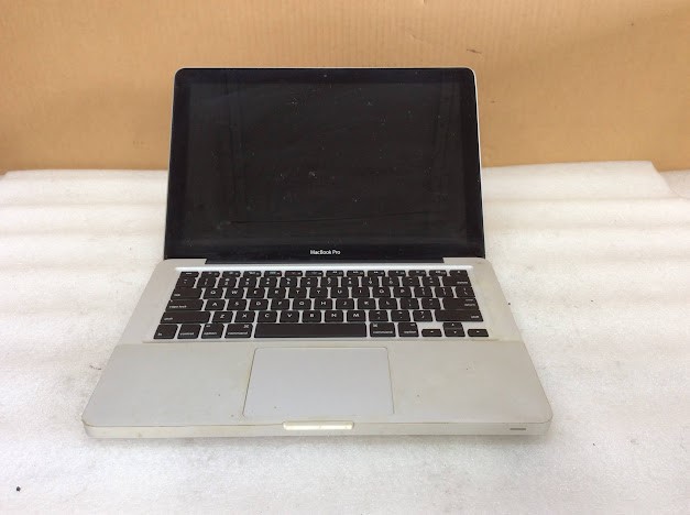 Apple MacBook Pro (A1278) (EMC2554) Laptop i7 3520M 8GBRAM/750GB