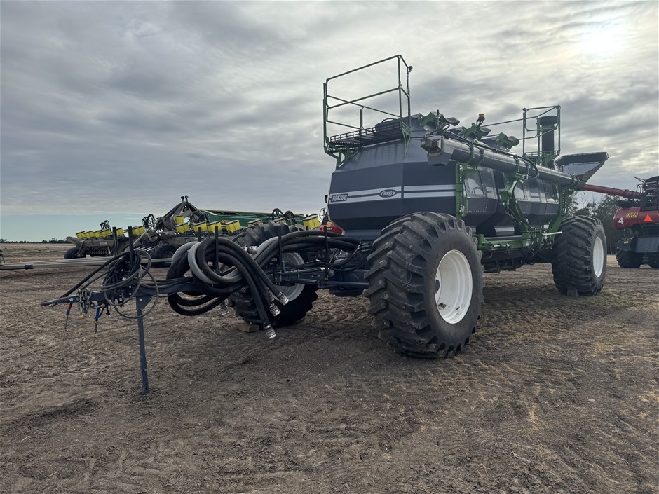 2024 Boss SQX200 Air Cart