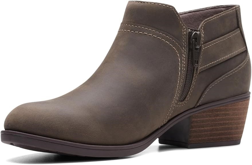CLARKS Women's Charlten Grace Ankle Boot, US 9 / UK 6.5 / EU 40, Taupe Oily
