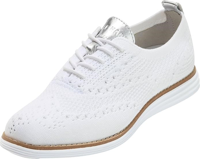 COLE HAAN Women's Original Grand Stitchlite Wingtip Oxford Shoe, Size US9 /