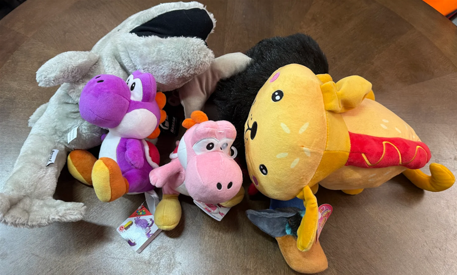 5X Assorted Plushies