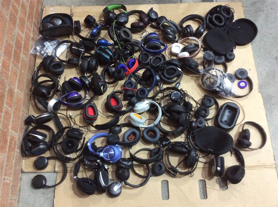 Mixed Brand Headphones And Gaming Headsets Lot