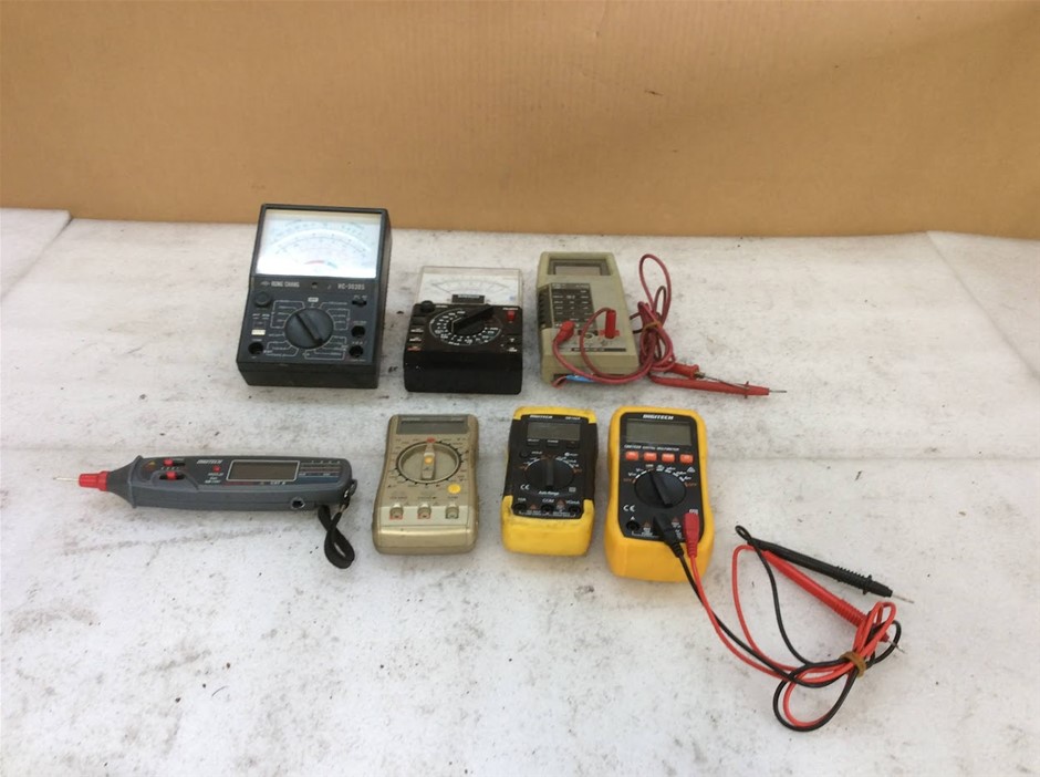 Assorted Digital And Analog Multimeters (Lot of 7)