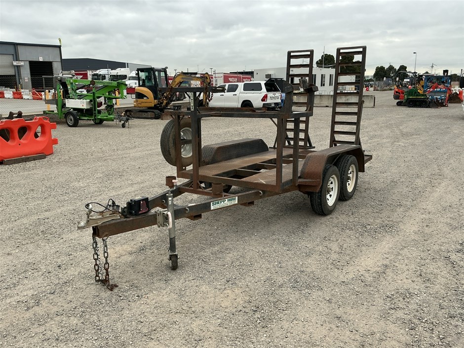 <p>2019 Titan . Tandem Plant Trailer</p>