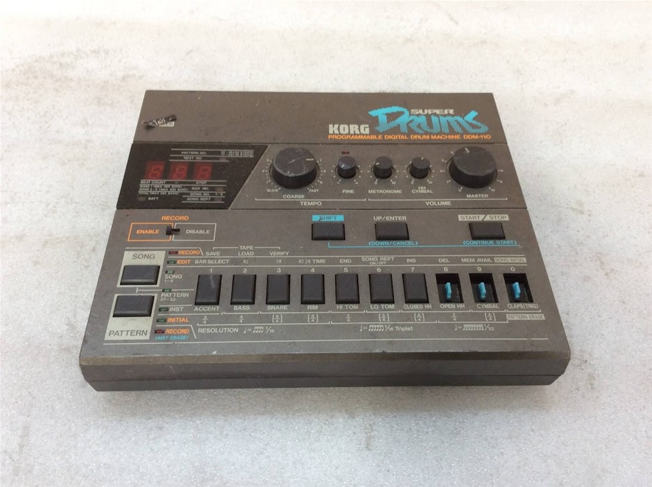 Korg DDM-110 Super Drums Digital Drum Machine