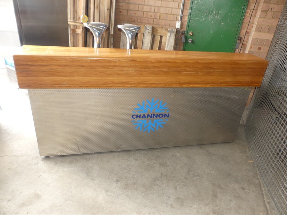 Channon Refrigeration Mobile Bar with 8 Bar Taps