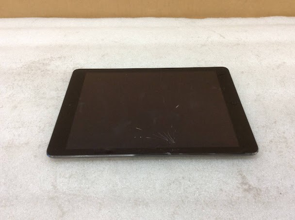 APPLE IPAD AIR 1ST GEN A1474 A7 Tablet 16GB