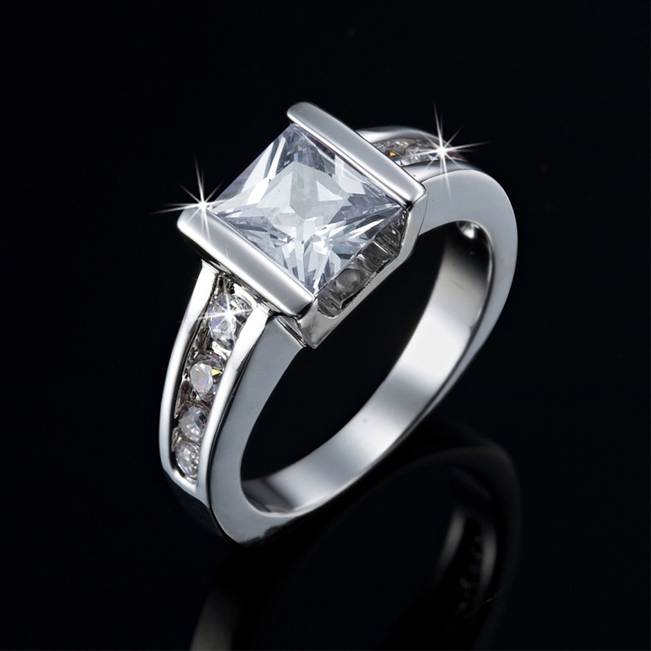 Classic Ring Featuring 9 Genuine Crystals by Swarovski®
