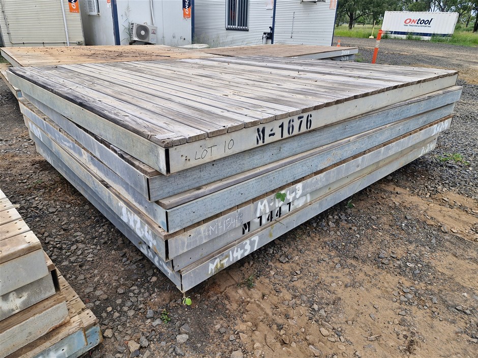 7x Modular Decks - 3.0m x 2.4m - Moranbah