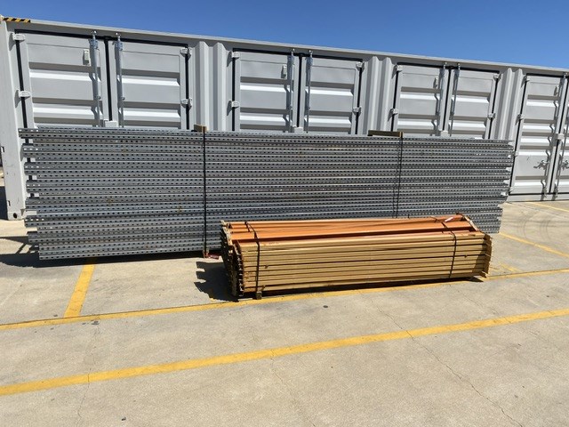 <p>Qty of 13 Bays of Dexion Pallet Racking</p>