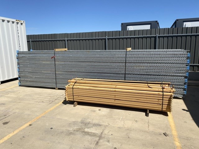 Qty Of 13 Bays Of Dexion Pallet Racking