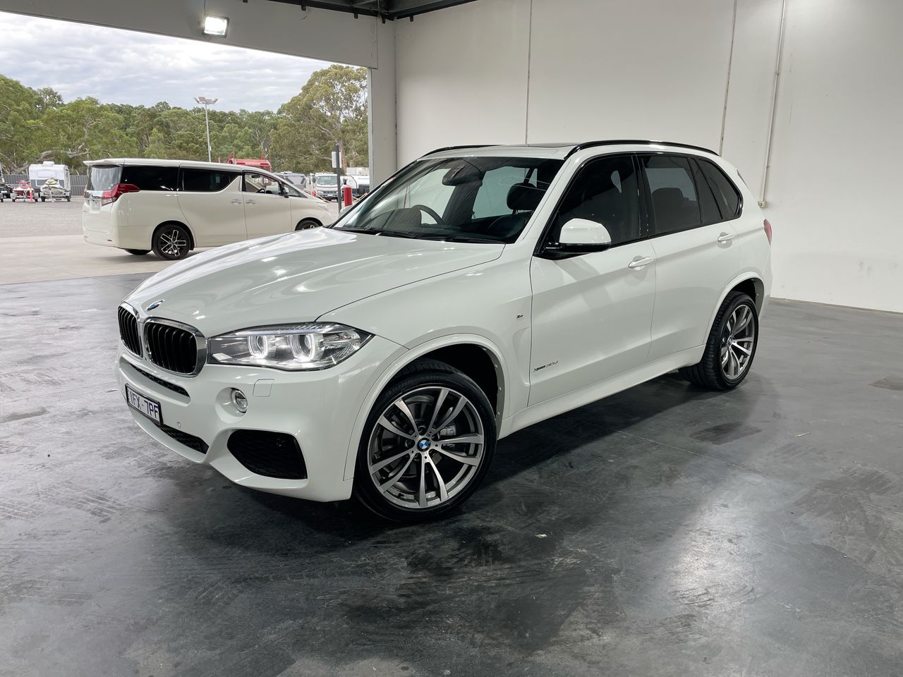 2015 BMW X5 xDrive 30d F15 Turbo Diesel Automatic - 8 Speed Wagon
