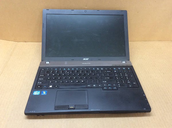 acer TraveIMate P653 series Laptop i5-3210M 4GBRAM/160GB Black