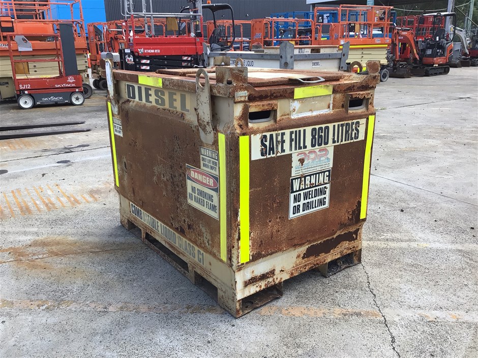 <p>Diesel Fuel Tank</p>