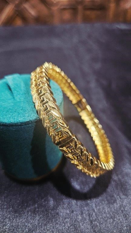 22KGold-filled/ITALY Yellow Gold Filled bangle -(stamped 22KGold-filled