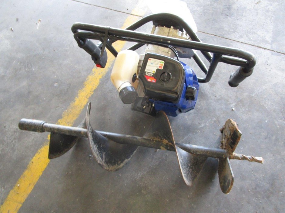 2023 Victa Post Hole Digger