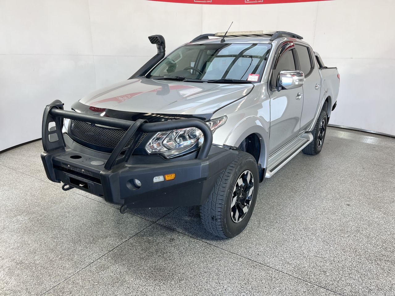 2017 Mitsubishi Triton 4X4 EXCEED MQ Turbo Diesel Automatic Dual Cab