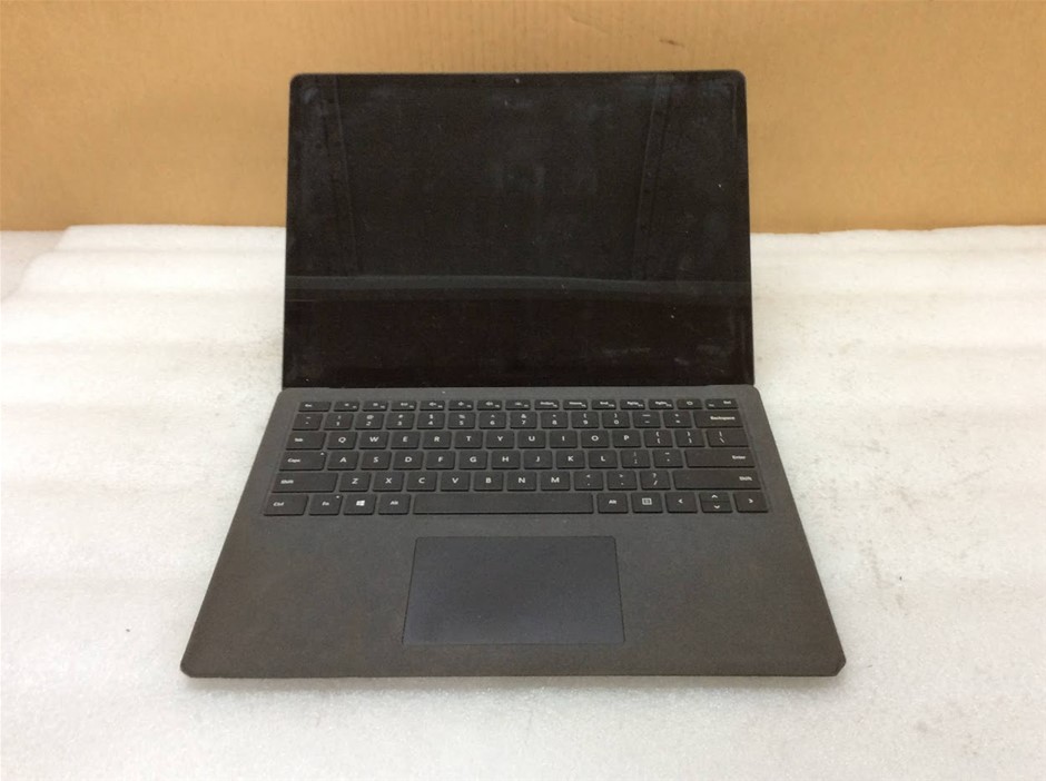 MICROSOFT SURFACE LAPTOP 2 Laptop I5-8250U 8GBRAM 256GB Black