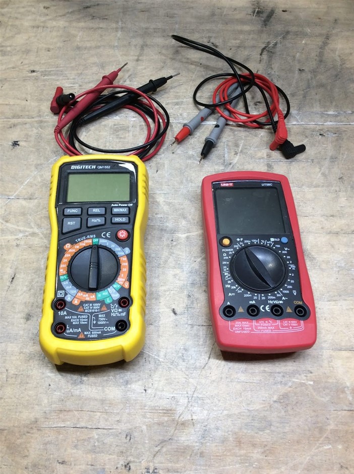 Digitech QM1552 RMS Digital Multimeter + UNI-T UT58C Digital Multimeter